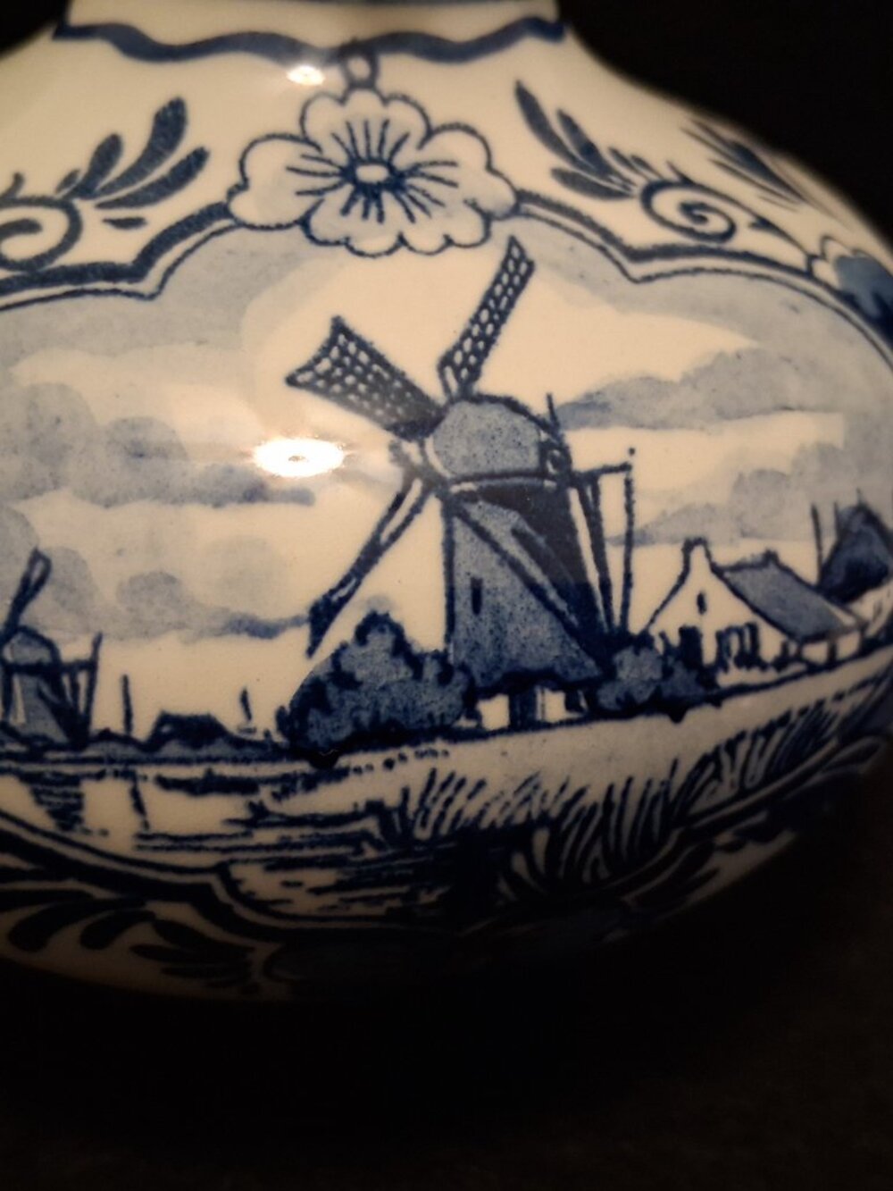 Vintage (1950s-80s) Bols Delft Hand Painted Dutch Windmill Jug Decanter & Cork - Picture 9 of 11